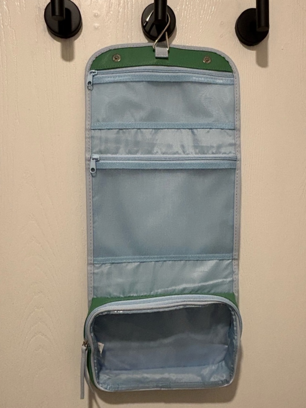 Hanging Toiletry/Cosmetic Bag